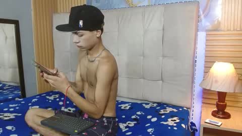 Snapshot of maverickhotson303av chatting on 2, 12, 2025 maverickhotson303av online show from 2, 12, 2025