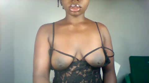 Maverlous pussy online show from 22, 2, 2026