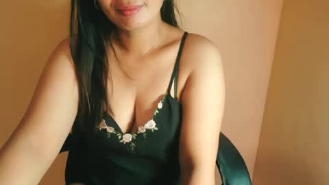 Snapshot of mawi24 chatting on 5, 6, 2026 Mau online show from 5, 6, 2026