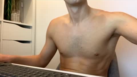 max681334 online show from 19, 12, 2025