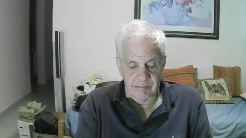 Snapshot of max_2017 chatting on 24, 12, 2024 max_2017 online show from 24, 12, 2024