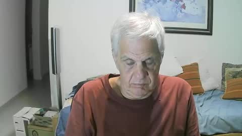 Snapshot of max_2017 chatting on 1, 2, 2025 max_2017 online show from 1, 2, 2025