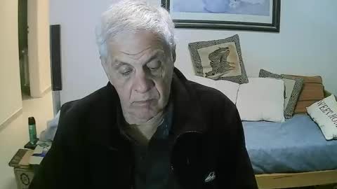 Snapshot of max_2017 chatting on 21, 9, 2025 max_2017 online show from 21, 9, 2025