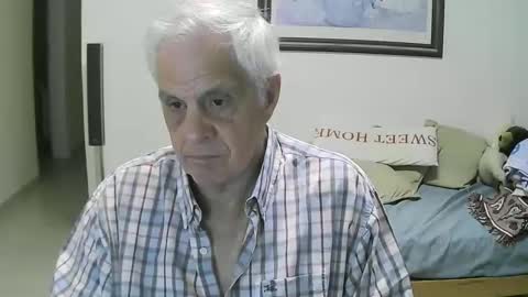 Snapshot of max_2017 chatting on 8, 10, 2025 max_2017 online show from 8, 10, 2025