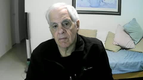 Snapshot of max_2017 chatting on 1, 7, 2026 max_2017 online show from 1, 7, 2026