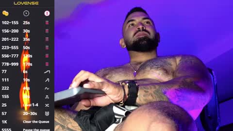 max__prada online show from 20, 6, 2026