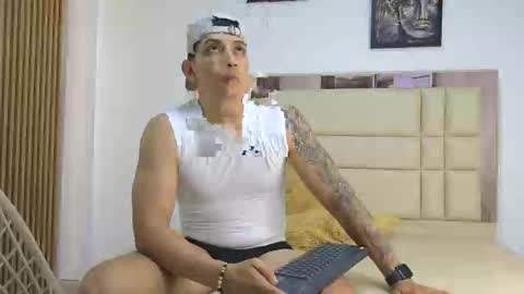 Snapshot of max_evanss_ chatting on 23, 10, 2025 Max online show from 23, 10, 2025