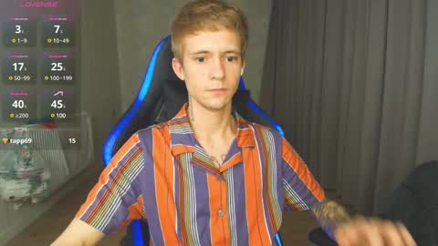 Snapshot of max_gen chatting on 23, 12, 2024 Max Gen with tats 24years And Ethan without tats 20 years online show from 23, 12, 2024