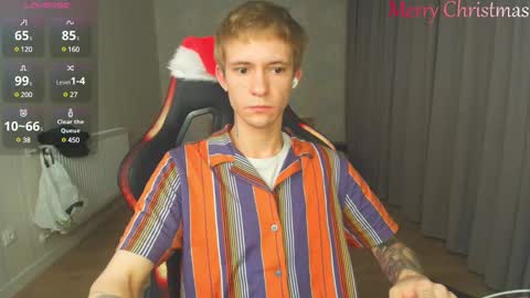 Snapshot of max_gen chatting on 25, 12, 2024 Max Gen with tats 24years And Ethan without tats 20 years online show from 25, 12, 2024