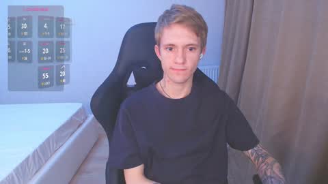 Snapshot of max_gen chatting on 10, 3, 2025 Max Gen with tats 24years And Ethan without tats 20 years online show from 10, 3, 2025