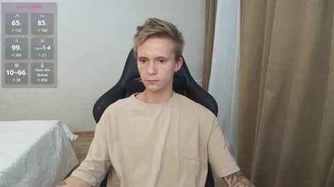 Snapshot of max_gen chatting on 19, 10, 2025 Max Gen with tats 24years And Ethan without tats 20 years online show from 19, 10, 2025