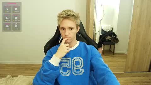 Snapshot of max_gen chatting on 18, 3, 2026 Max Gen with tats 24years And Ethan without tats 20 years online show from 18, 3, 2026