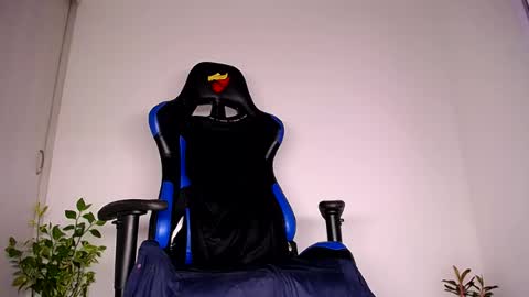 MAX online show from 8, 7, 2026