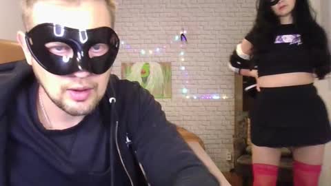 Snapshot of max_mila_888 chatting on 12, 9, 2025 Max Aliya online show from 12, 9, 2025