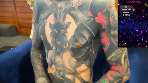 Snapshot of max_reaves chatting on 18, 12, 2024 online show from 18, 12, 2024