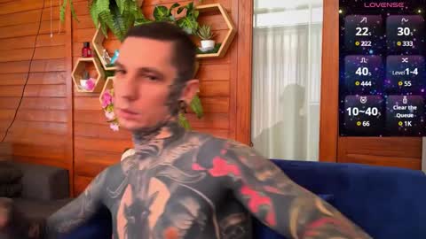 Snapshot of max_reaves chatting on 31, 12, 2024 online show from 31, 12, 2024