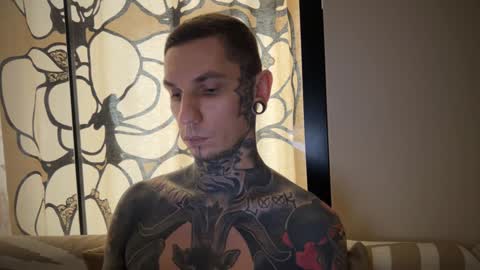 Snapshot of max_reaves chatting on 26, 1, 2025 online show from 26, 1, 2025