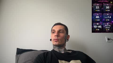 Snapshot of max_reaves chatting on 6, 2, 2025 online show from 6, 2, 2025