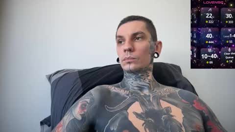 Snapshot of max_reaves chatting on 5, 3, 2025 online show from 5, 3, 2025