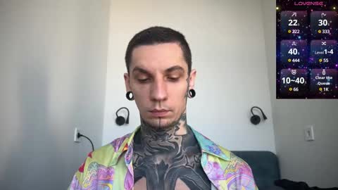 Snapshot of max_reaves chatting on 12, 3, 2025 online show from 12, 3, 2025