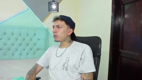 max_sstteel online show from 8, 4, 2026