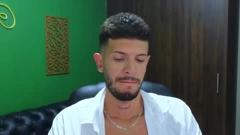 Snapshot of max_tayloor chatting on 28, 12, 2024 Max Taylor online show from 28, 12, 2024