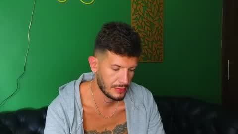 Snapshot of max_tayloor chatting on 29, 12, 2024 Max Taylor online show from 29, 12, 2024