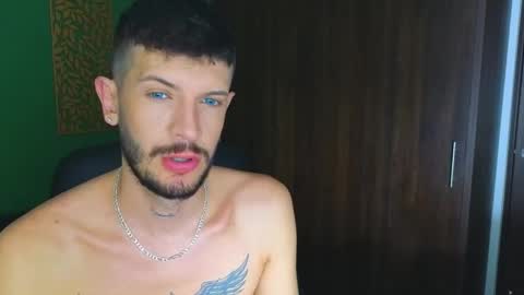 Snapshot of max_tayloor chatting on 1, 2, 2025 Max Taylor online show from 1, 2, 2025