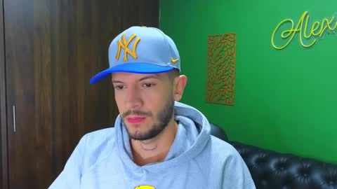 Snapshot of max_tayloor chatting on 14, 2, 2025 Max Taylor online show from 14, 2, 2025