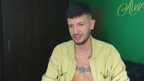 Snapshot of max_tayloor chatting on 18, 2, 2025 Max Taylor online show from 18, 2, 2025