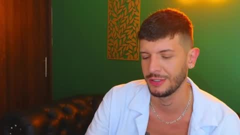 Snapshot of max_tayloor chatting on 20, 2, 2025 Max Taylor online show from 20, 2, 2025