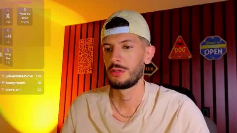 Snapshot of max_tayloor chatting on 29, 10, 2025 Max Taylor online show from 29, 10, 2025