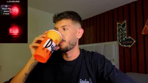 Snapshot of max_tayloor chatting on 7, 11, 2025 Max Taylor online show from 7, 11, 2025