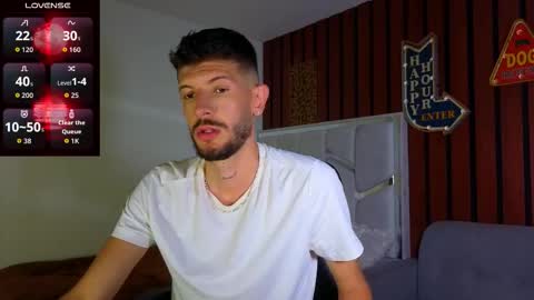 Snapshot of max_tayloor chatting on 7, 11, 2025 Max Taylor online show from 7, 11, 2025