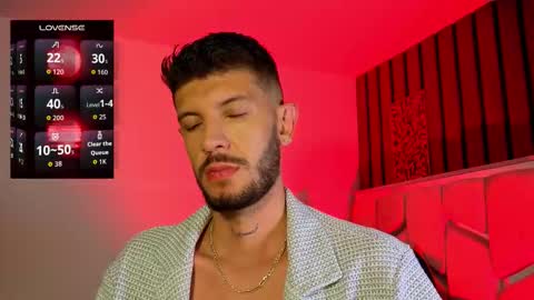 Snapshot of max_tayloor chatting on 26, 11, 2025 Max Taylor online show from 26, 11, 2025