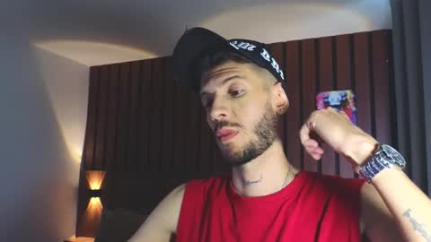 Snapshot of max_tayloor chatting on 7, 1, 2026 Max Taylor online show from 7, 1, 2026