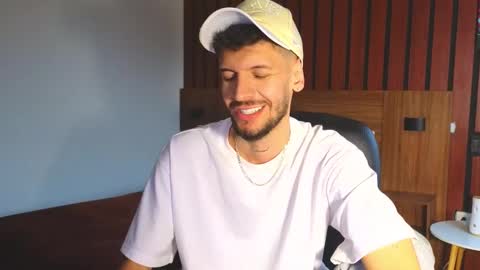 Snapshot of max_tayloor chatting on 15, 1, 2026 Max Taylor online show from 15, 1, 2026