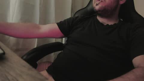 maxcamlove online show from 2, 7, 2026