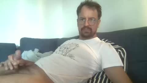 Snapshot of maxhorn591 chatting on 24, 9, 2025 maxhorn591 online show from 24, 9, 2025