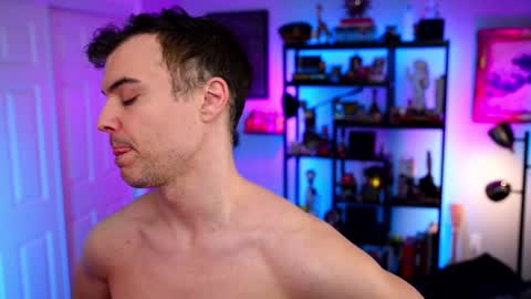 Snapshot of maxhughes chatting on 22, 11, 2025 Max Hughes online show from 22, 11, 2025