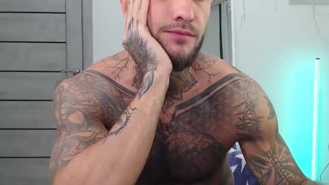 Snapshot of maxi_foxxx chatting on 15, 9, 2025 Maximus Fox online show from 15, 9, 2025