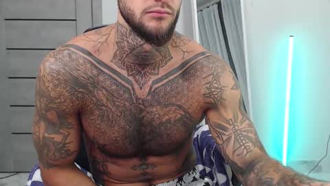 Snapshot of maxi_foxxx chatting on 21, 9, 2025 Maximus Fox online show from 21, 9, 2025