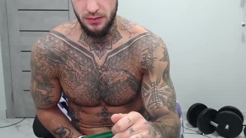 Snapshot of maxi_foxxx chatting on 15, 11, 2025 Maximus Fox online show from 15, 11, 2025