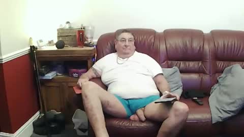 MAX online show from 3, 4, 2026