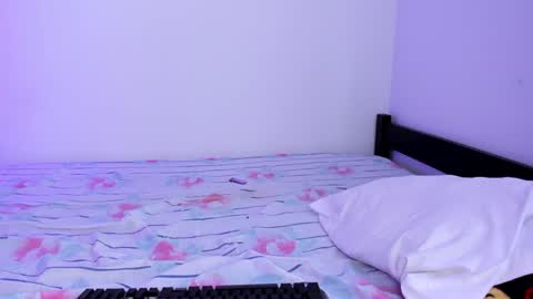 Snapshot of maxi_open chatting on 24, 1, 2025 Maxi Model Independent online show from 24, 1, 2025