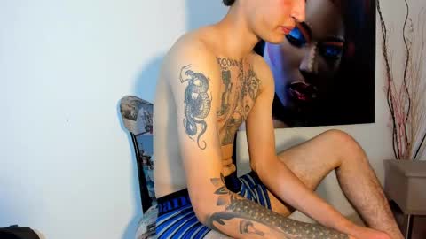 Snapshot of maxi_open chatting on 4, 3, 2025 Maxi Model Independent online show from 4, 3, 2025