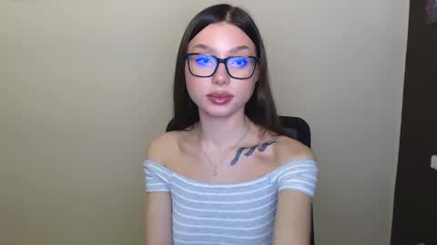 Snapshot of maxi_sweetheart chatting on 14, 12, 2024 Joanna online show from 14, 12, 2024
