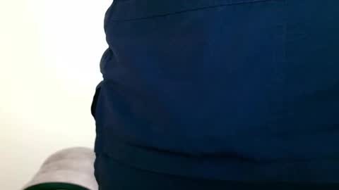 Snapshot of maximiliano_coot chatting on 13, 11, 2025 maximiliano_coot online show from 13, 11, 2025