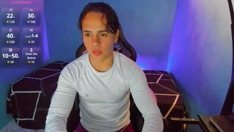 maximiliano_scoott_ online show from 14, 10, 2025