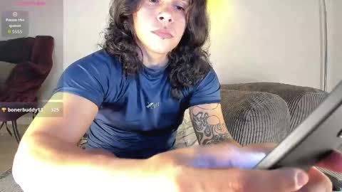 Snapshot of maximiliano_scoott_ chatting on 19, 4, 2026 maximiliano_scoott_ online show from 19, 4, 2026